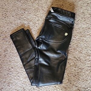Elegant Black Women's Jeggings